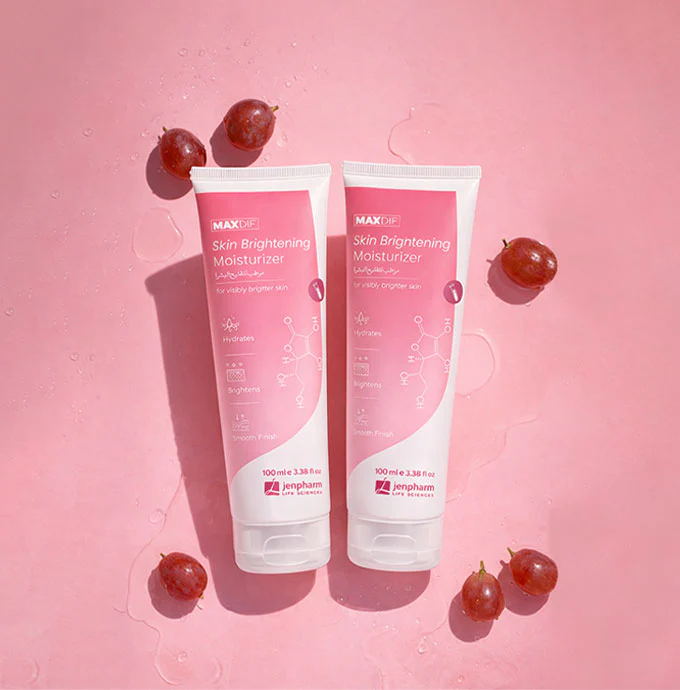 Maxdif Brightening Moisturizer - Image 3